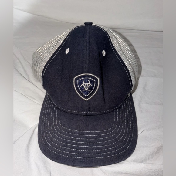 Ariat Other - Ariat Men's Blue and Gray Cap